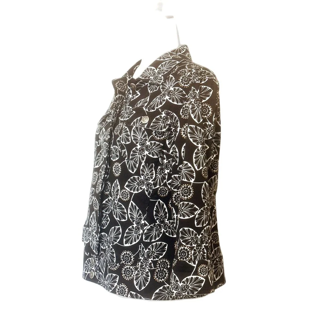Chicos Women Size 1 (US M) Black Floral Long Sleeve Button Down Top Career